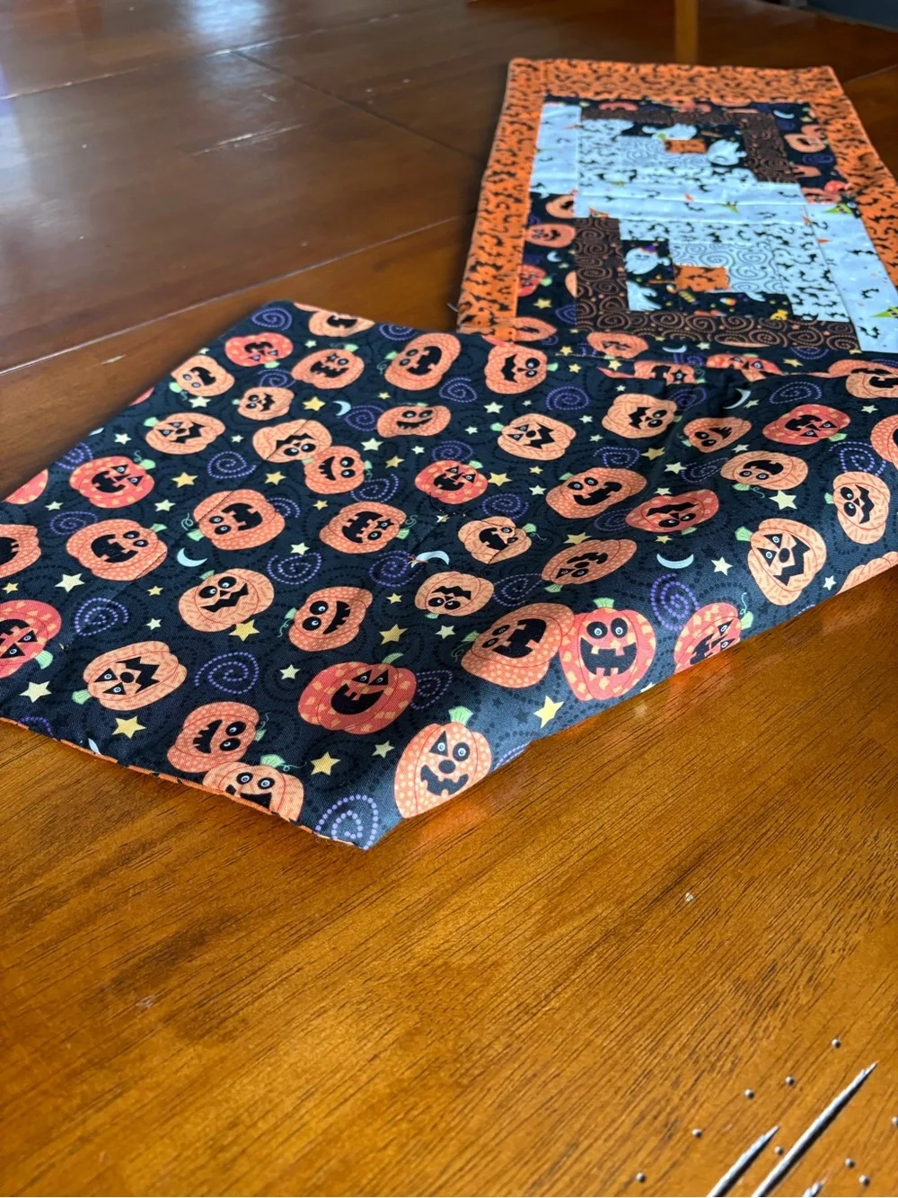 Fun Halloween Orange & BlackTable Runner